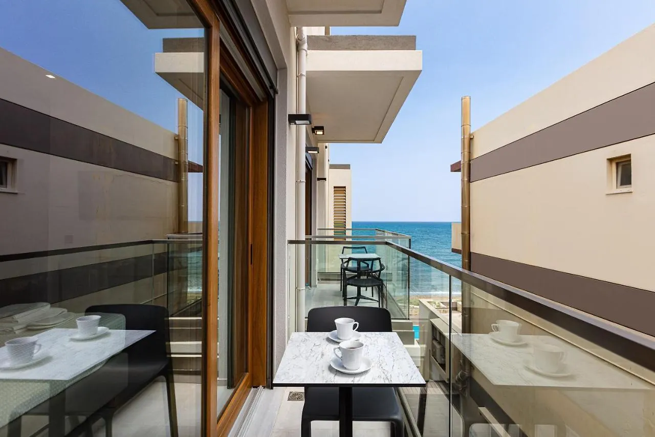 העיירה רתימנו North Coast Seaside Suites יוון
