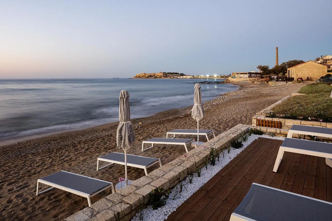 מלון העיירה רתימנו North Coast Seaside Suites