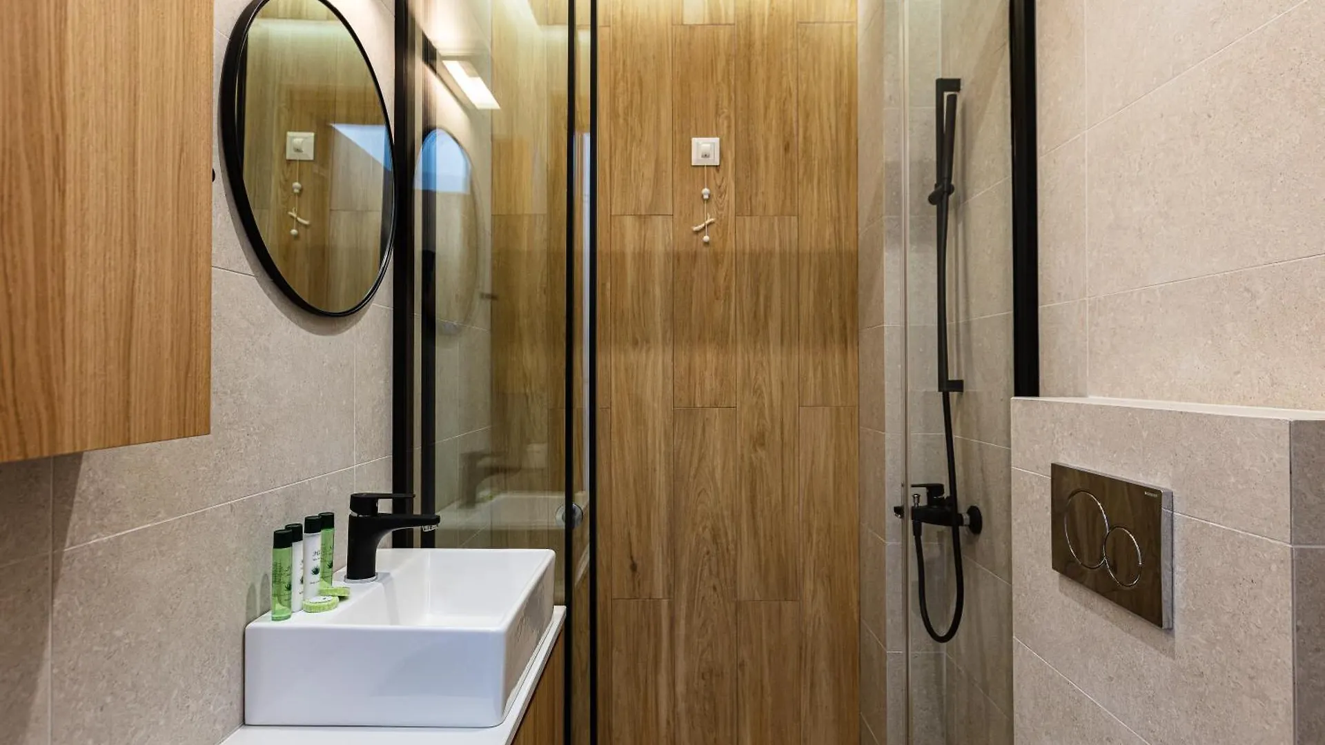 מלון העיירה רתימנו North Coast Seaside Suites